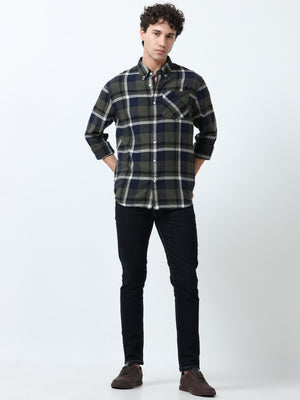 fullsleev checkered shirt in regular fit made from soft brushed fabric
fullsleeve shirts for men
regular fit shirt for men