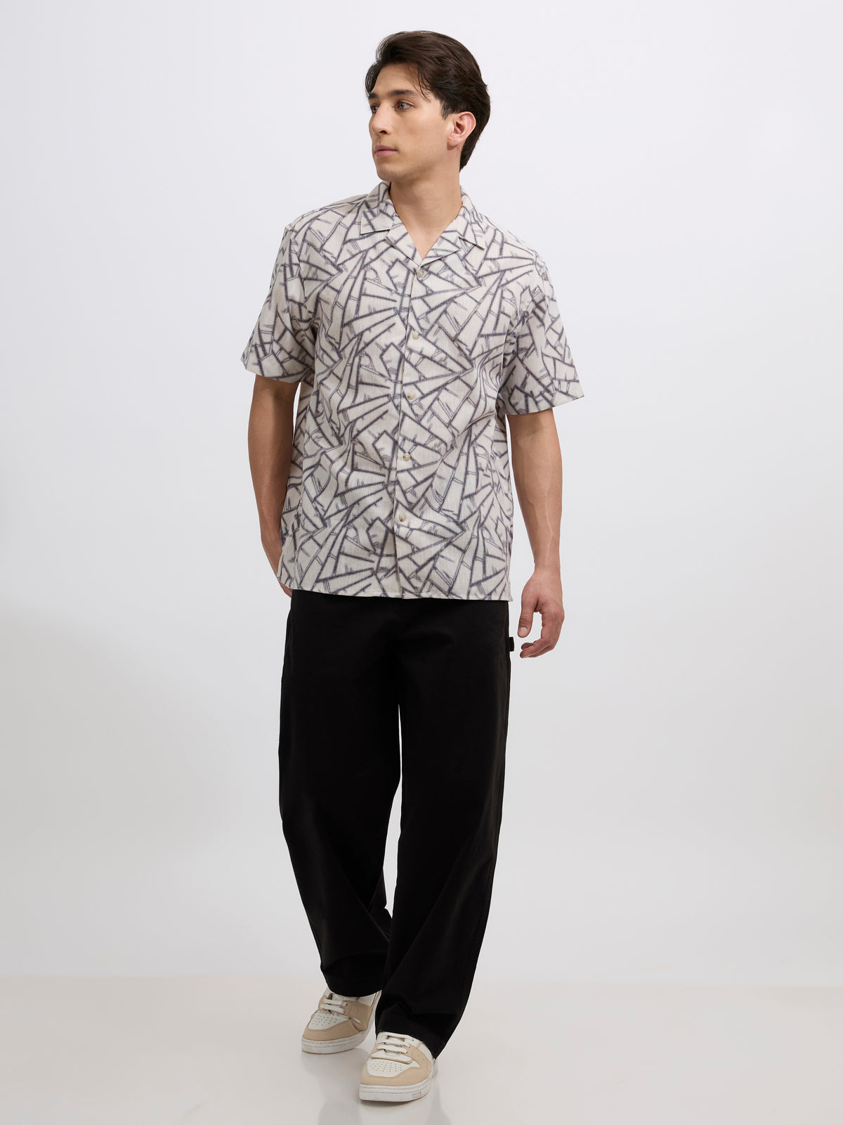 Lennox - Printed Cuban Collar Shirt - Black