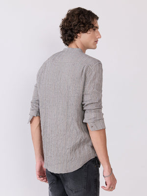 Aumena - Crinkle Pattern Striped Band Neck Shirt - Grey - Espanshe
