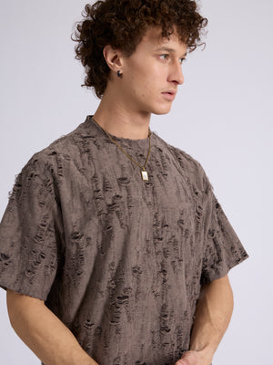 men's Distressed T Shirt in Coffee