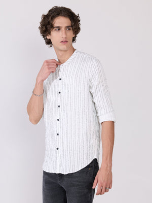 Aumena - Crinkle Pattern Striped Band Neck Shirt - White - Espanshe
