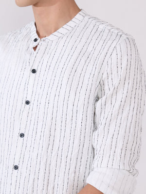 Aumena - Crinkle Pattern Striped Band Neck Shirt - White - Espanshe