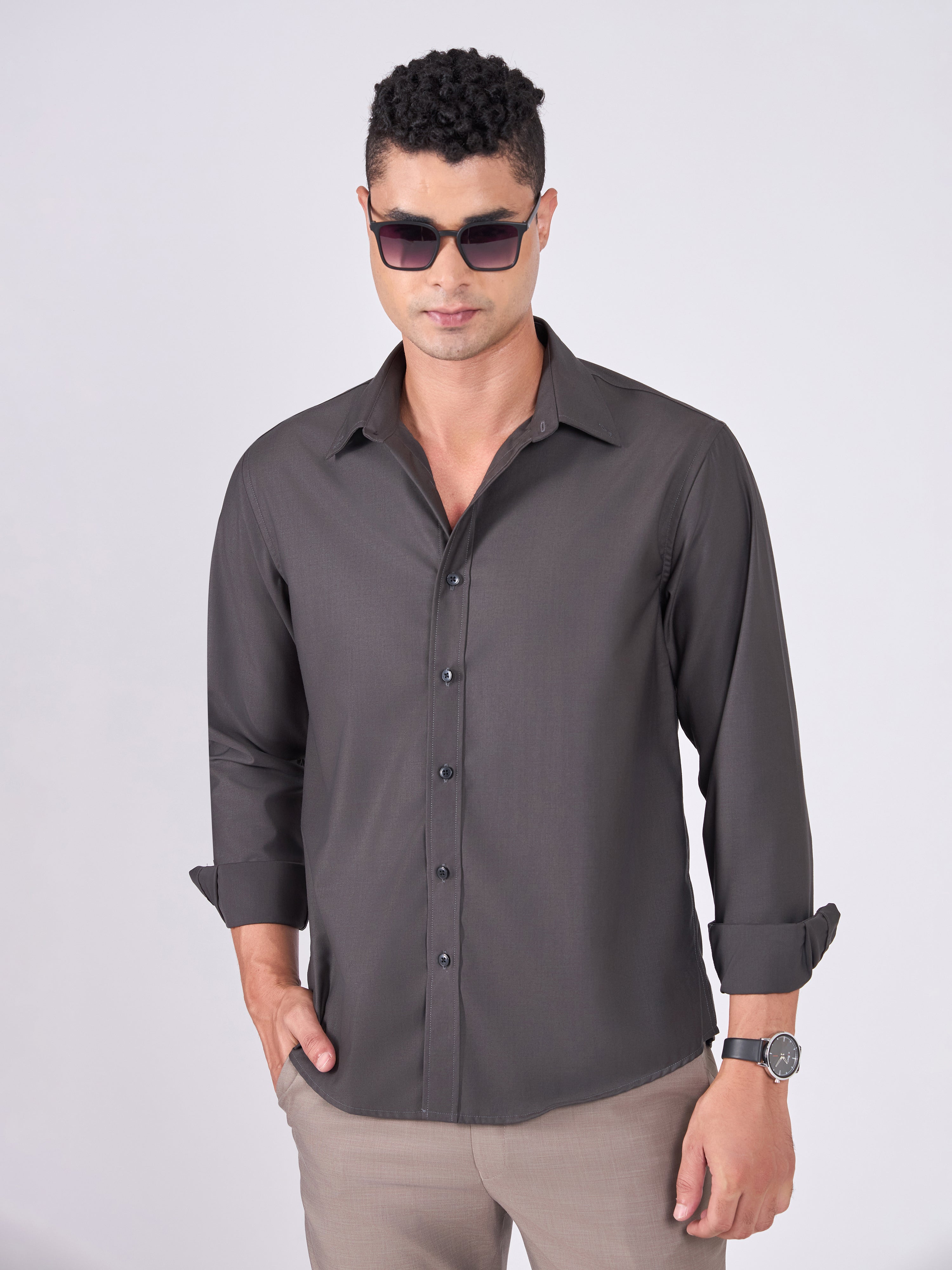 Man wearing Tencel Plain Shirt in Dark olive.