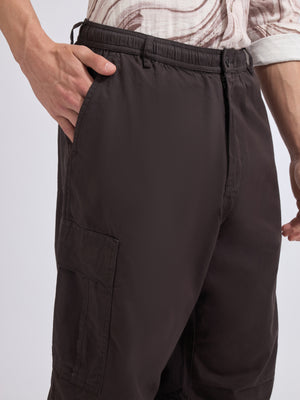 men's parachute cargo pants in ash color
