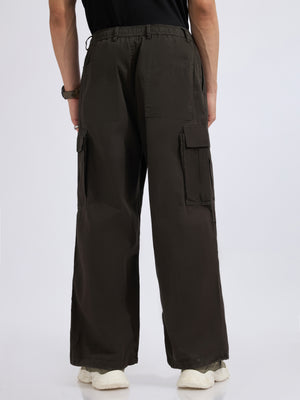 men's parachute cargo pants in green