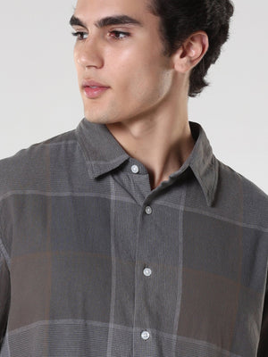 Axel - Checkered Regular Shirt - Charcoal - Espanshe