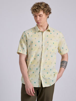 Men's Printed Half Sleeve Shirt in pale yellow