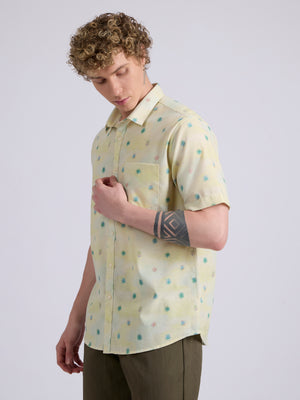 Men's Printed Half Sleeve Shirt in pale yellow