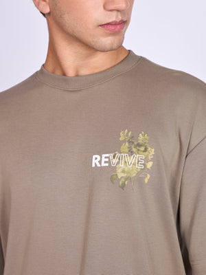 Trace - Revive Printed Loose Fit T-Shirt - Light Olive - Espanshe