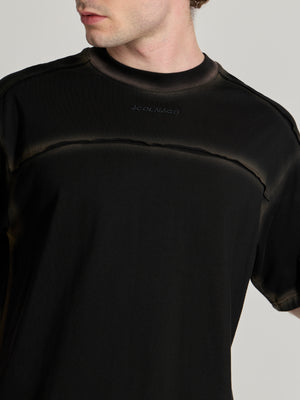Men's printed baggy T-Shirt in black.