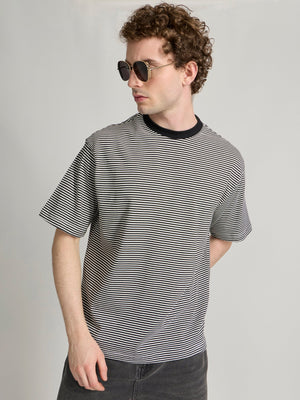 Ionathan - Striped Crew T-Shirt - Black - Espanshe