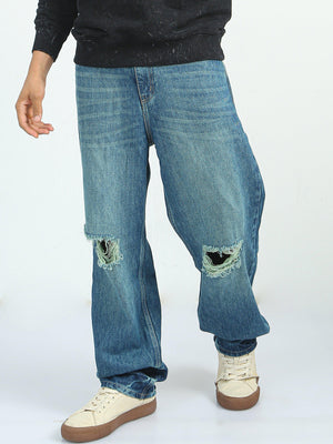 distressed jean with relaxed fit
ripped jeans for men
patched jean for men