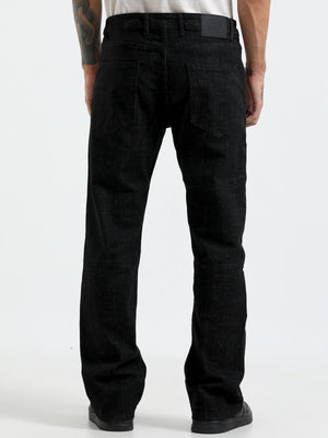 classic clean jeans with light fade and a boot cut fit
bootcut fit jeans for men
light fade jean for men