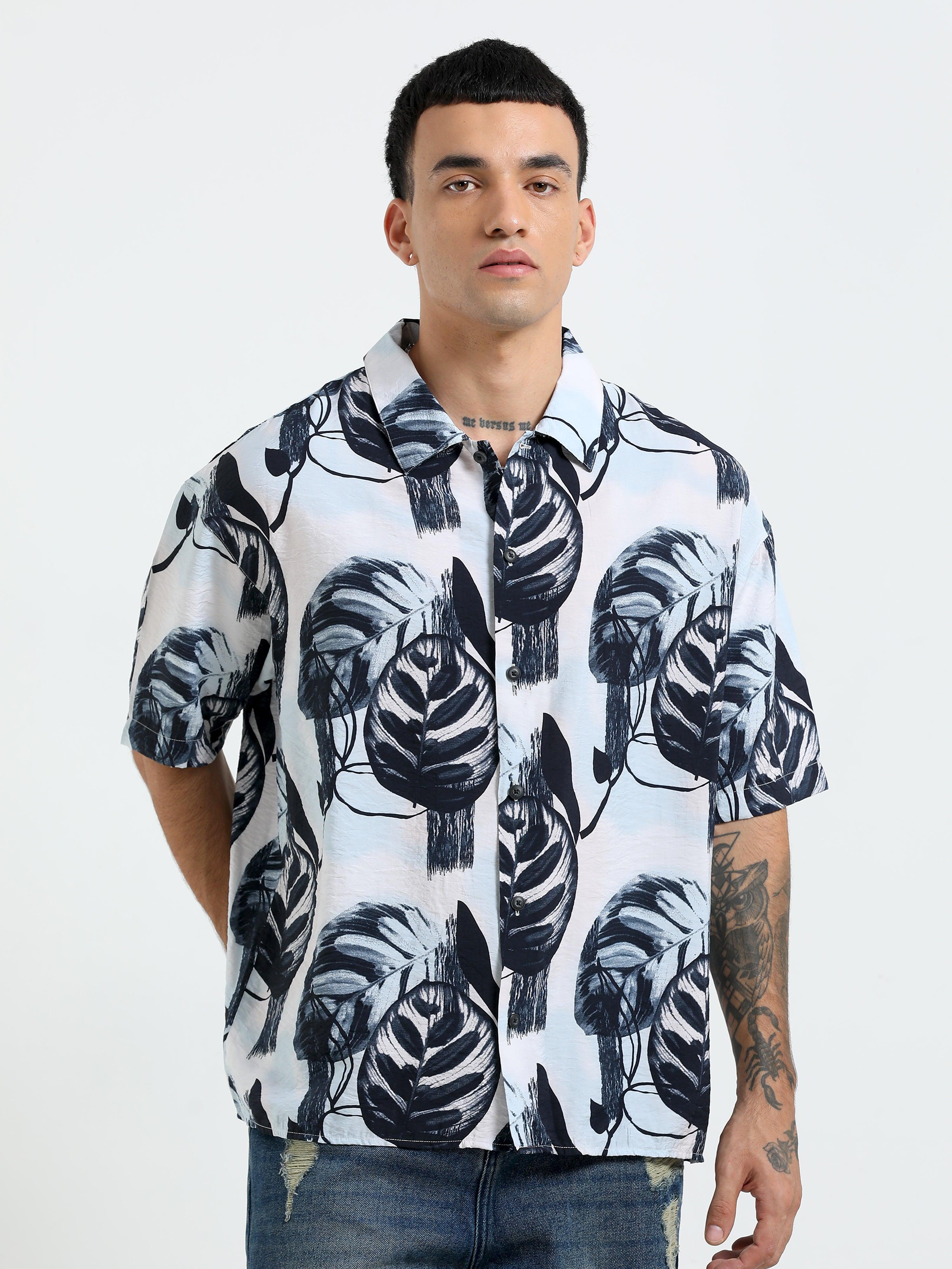 cropped baggy fit shirt with casual print
cropped shirts for men
baggy shirts for men