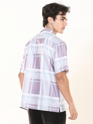 oversized checkered shirt made from lyrac fabric.
lyrac fabric shirts
oversized shirts for men