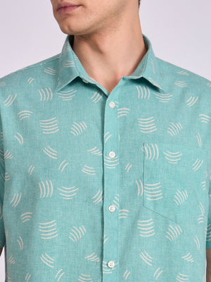 Men's Printed Half Sleeve Shirt in Light Teal Green