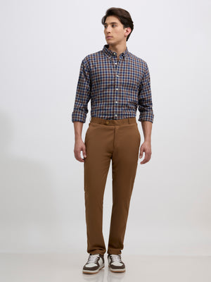 men's coffee brown skinny fit trousers blended with polyster and spandex - paired with a black top and black shoes