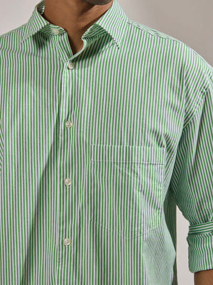 oversized stripped shirt with full sleeve and chest pocket made from 100% cotton.
pure cotton shirts for men
oversized shirts for men
