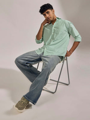 oversized stripped shirt with full sleeve and chest pocket made from 100% cotton.
pure cotton shirts for men
oversized shirts for men