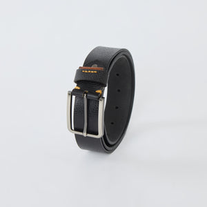 textured belt made from geniune leather
leather belt for men
textured belt for men