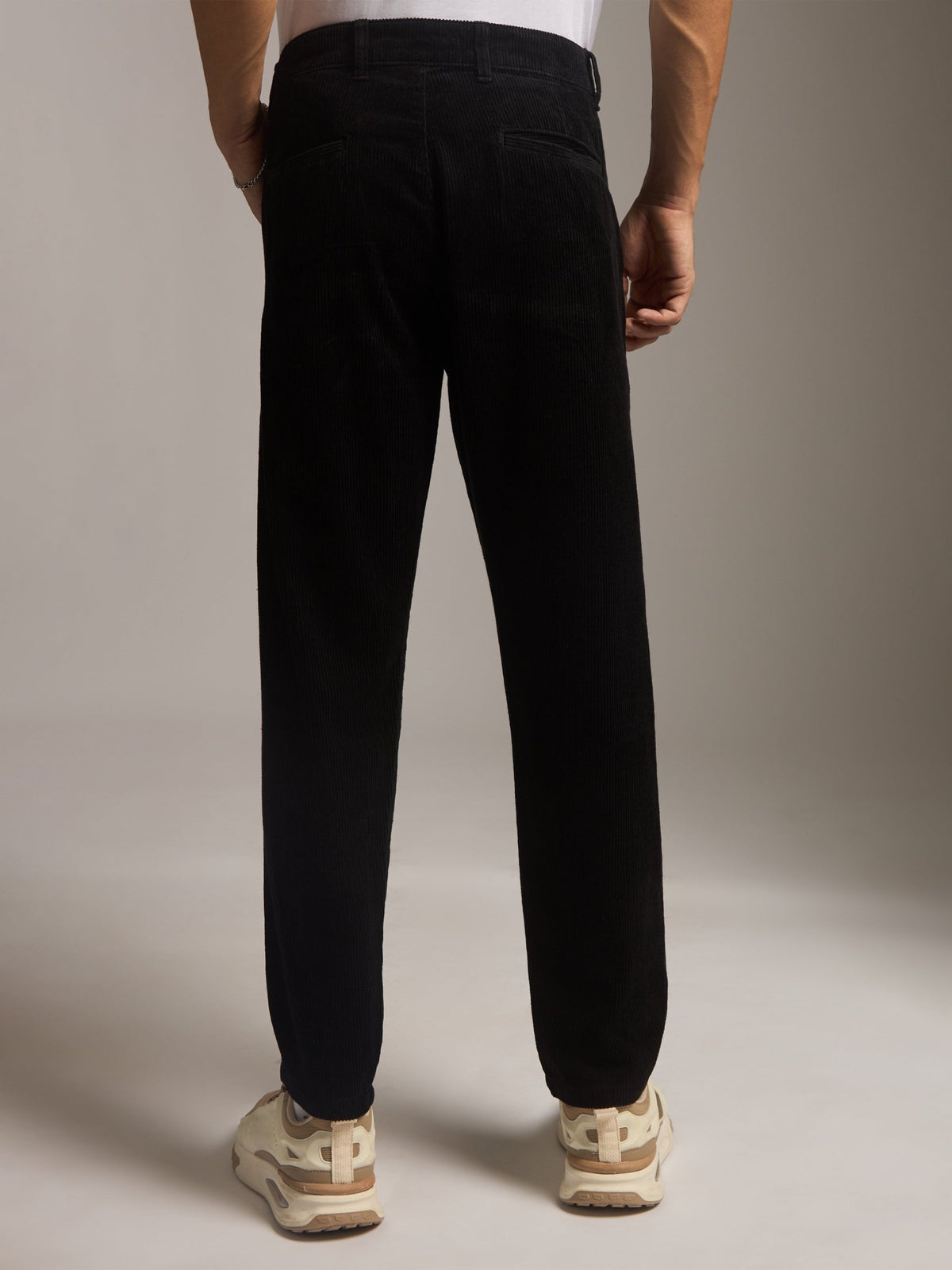 Holden - Corduroy Comfort Trouser - Black - Espanshe