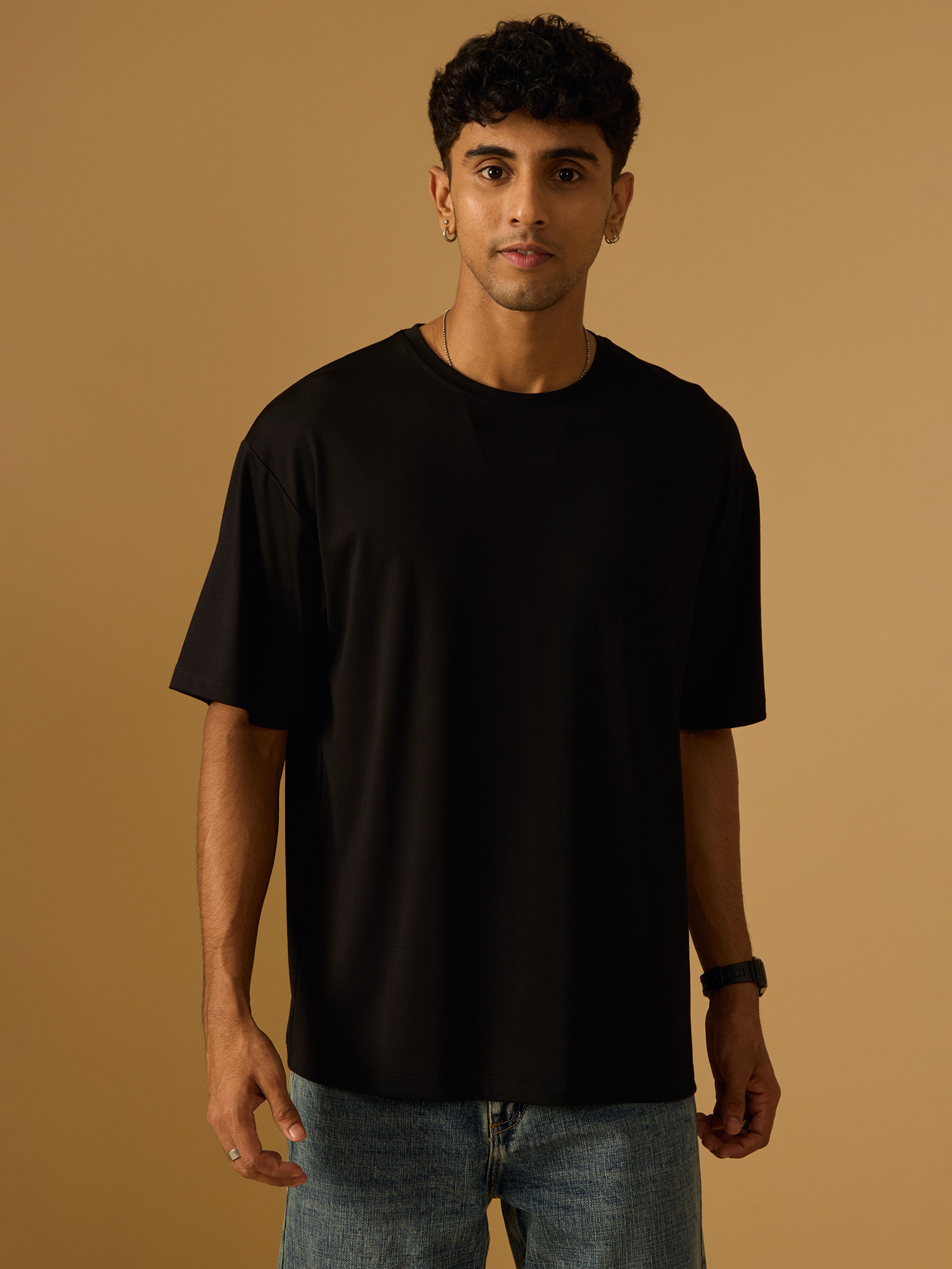 men's halfsleeve plain tshirt in peanut black