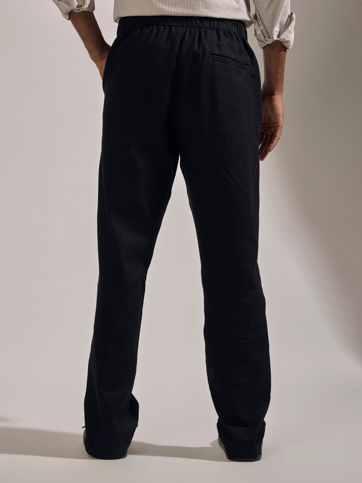 Gwynetha - Loose Fit Linen Joggers - Black - Espanshe