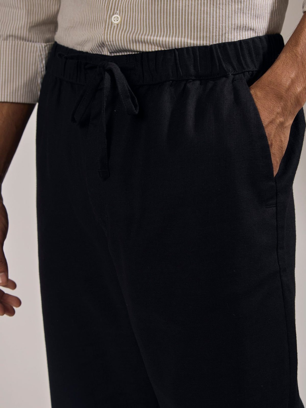 Gwynetha - Loose Fit Linen Joggers - Black - Espanshe