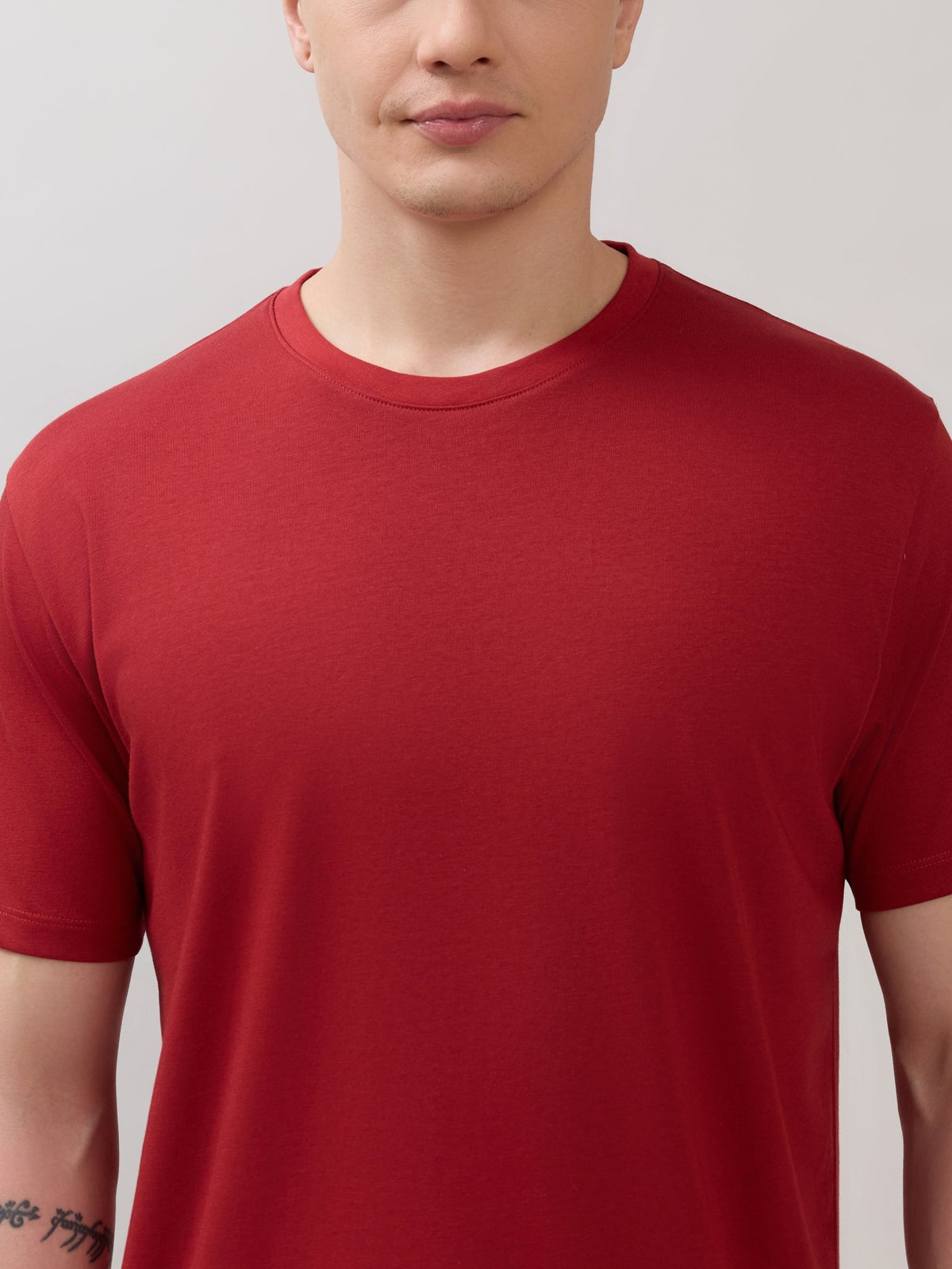 Zanaia - Slim Fit T-Shirt - Red - Espanshe