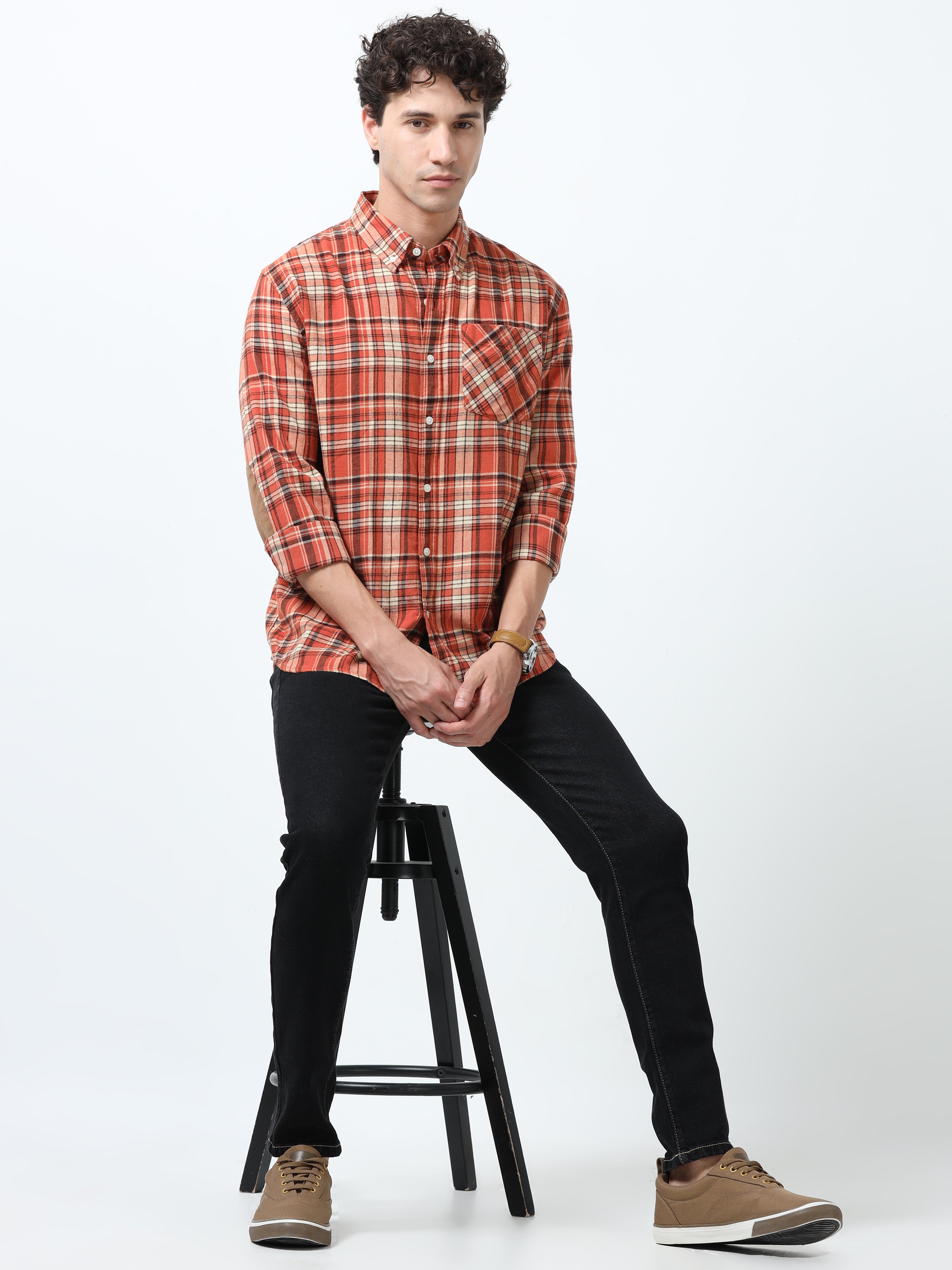 fullsleev checkered shirt in regular fit made from soft brushed fabric
fullsleeve shirts for men
regular fit shirt for men