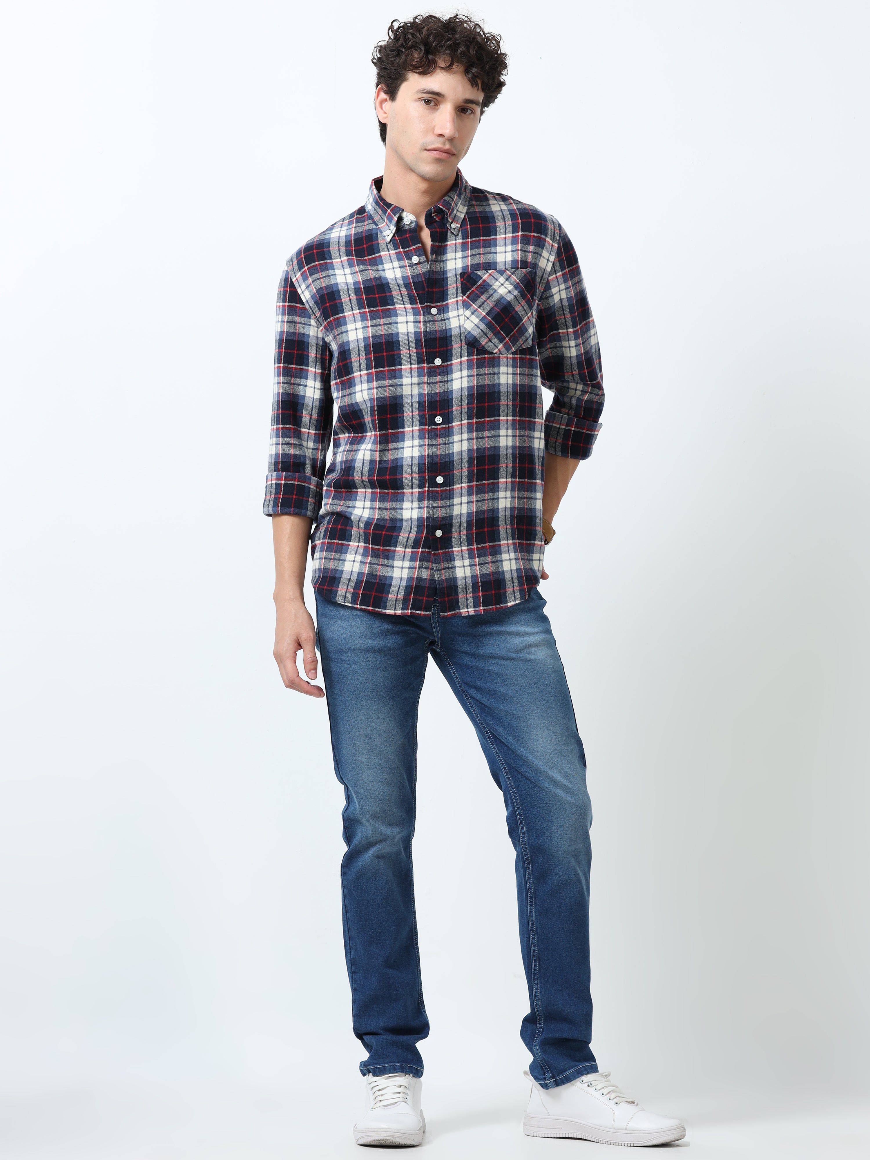 fullsleev checkered shirt in regular fit made from soft brushed fabric
fullsleeve shirts for men
regular fit shirt for men