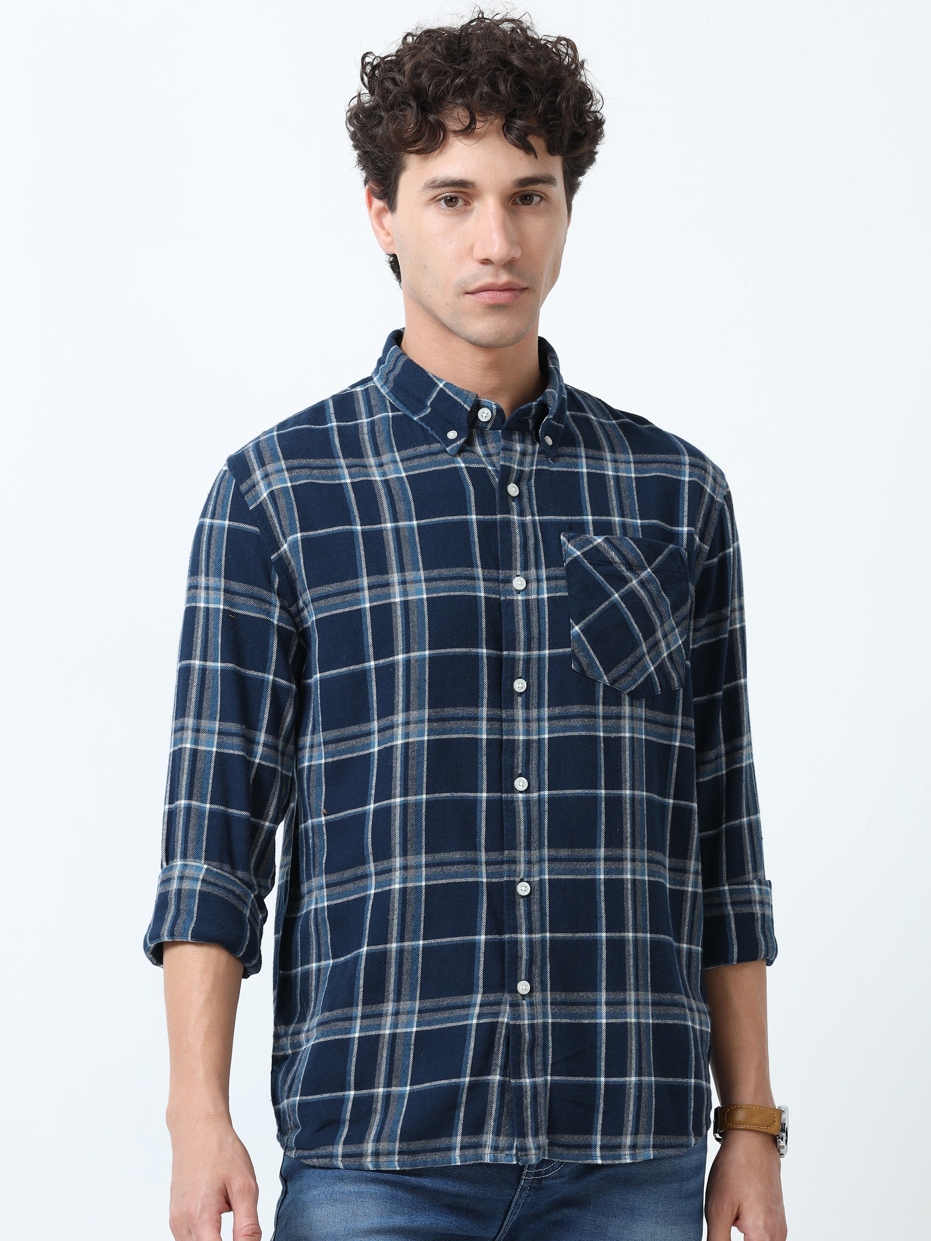 fullsleev checkered shirt in regular fit made from soft brushed fabric
fullsleeve shirts for men
regular fit shirt for men