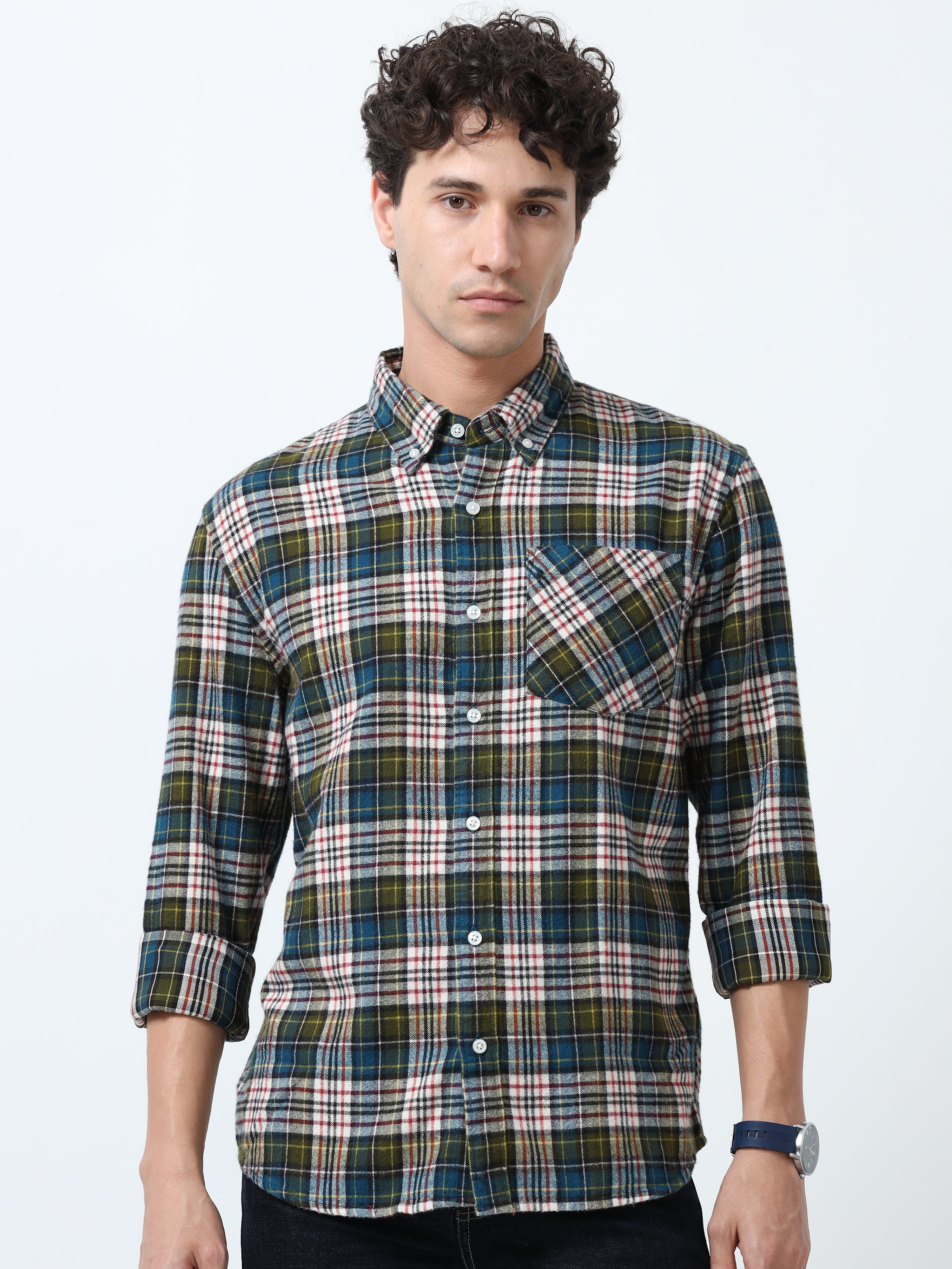 fullsleev checkered shirt in regular fit made from soft brushed fabric
fullsleeve shirts for men
regular fit shirt for men