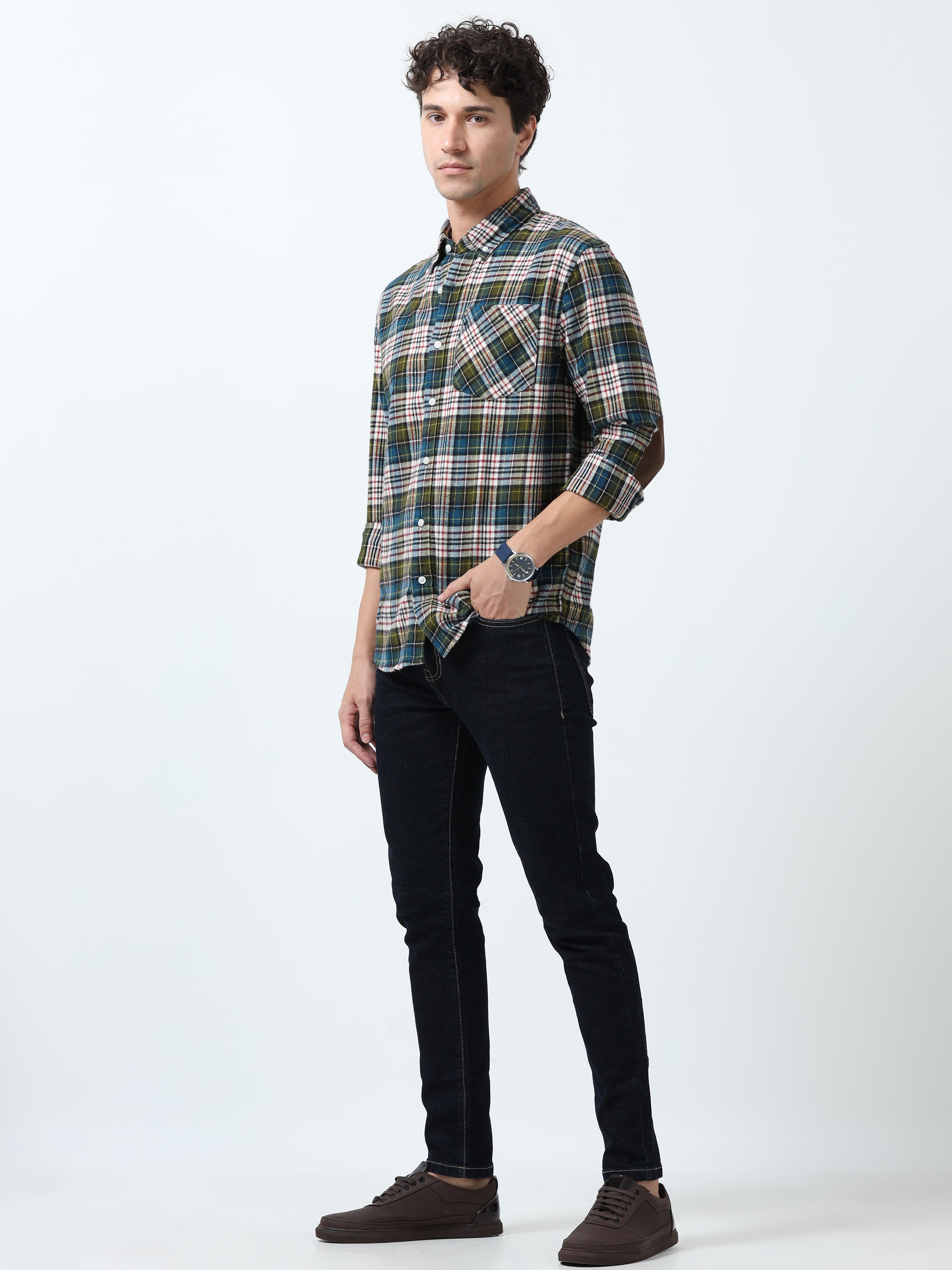 fullsleev checkered shirt in regular fit made from soft brushed fabric
fullsleeve shirts for men
regular fit shirt for men