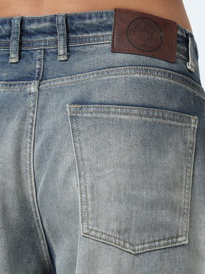 loose fit jeans with stylish embroidery
loose fit jean for men
stylish jean for men