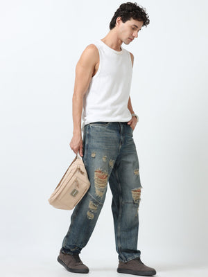 relaxed jeans with classic pockets made from cotton & denim
jeans for men
stylish jean for men