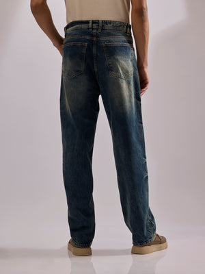 men's blue relax fit jeans made from durable denim .
denim jeans for men