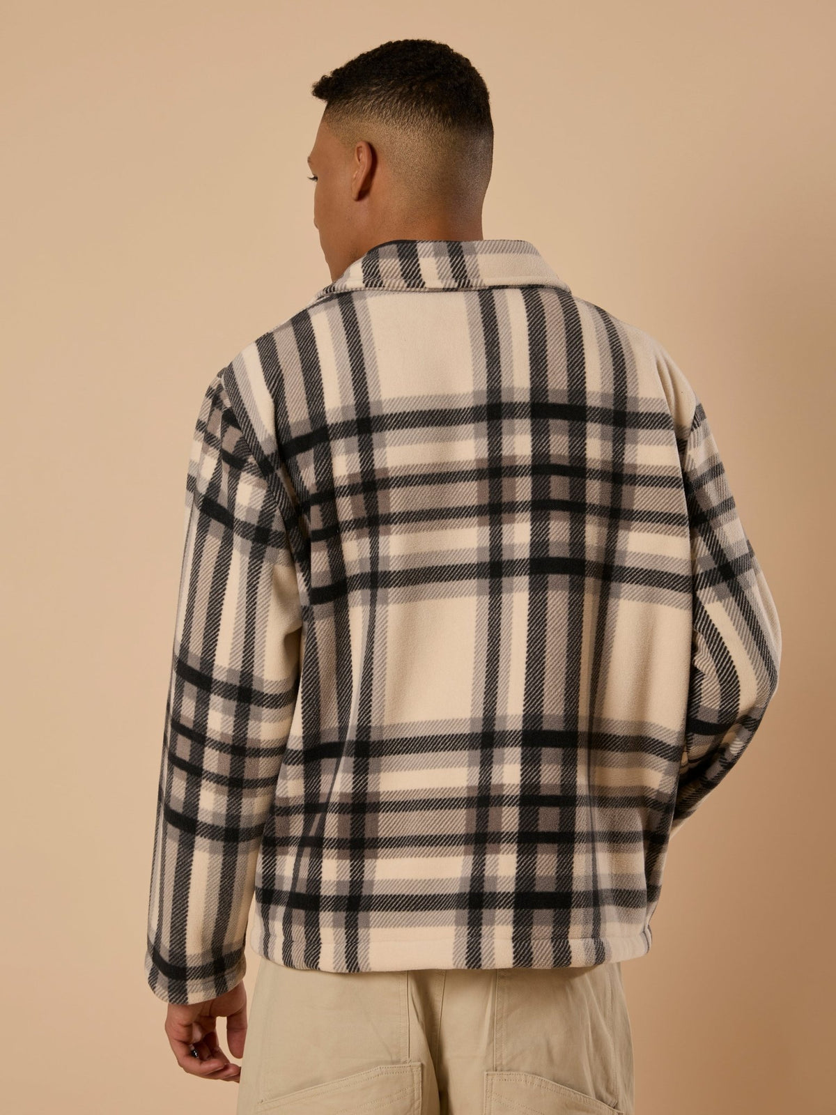 Sherly - Relaxed checked Fleece Shacket - Off Black - Espanshe