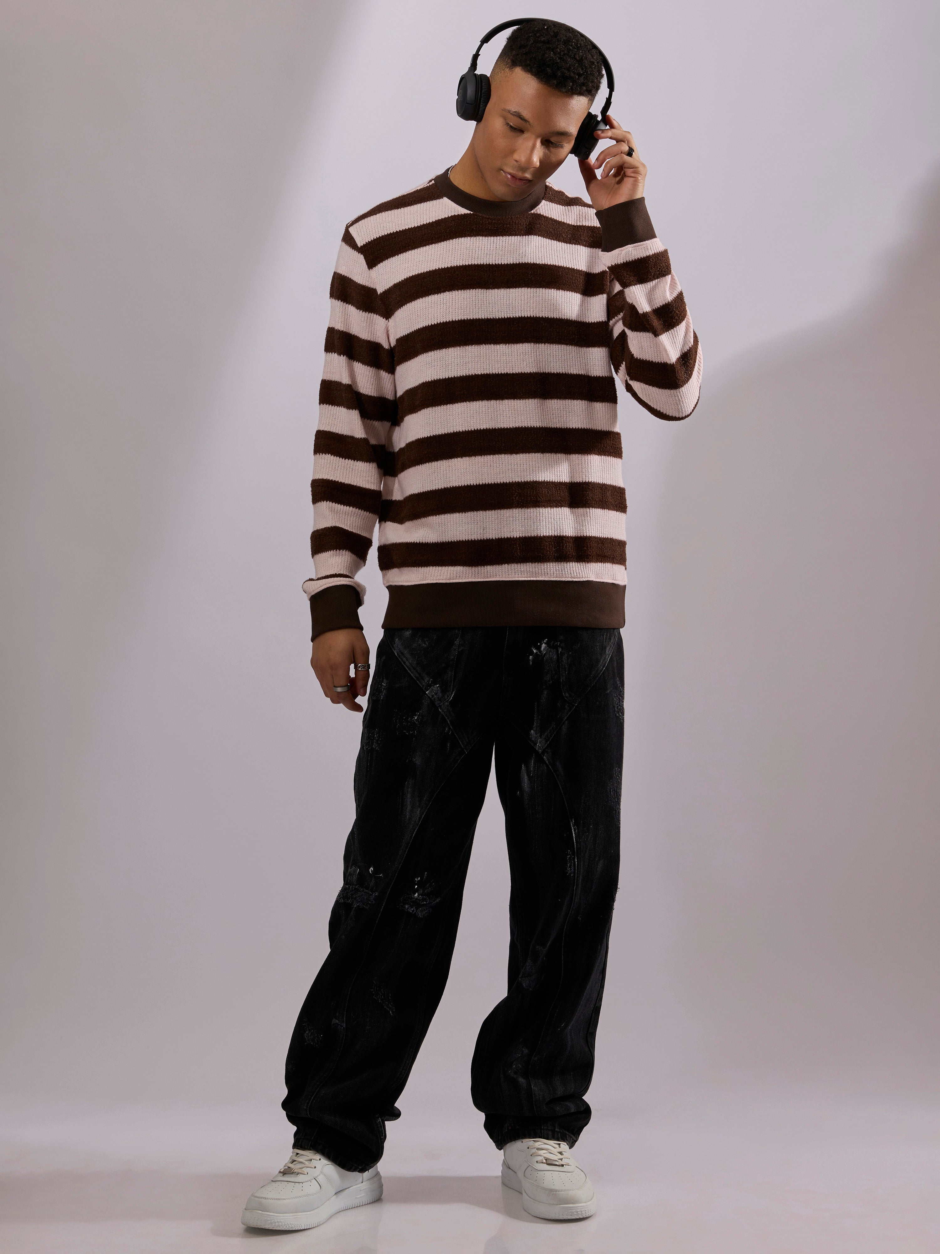 men's dark brown stripped crew neck sweater , blended from cotton and polyster.

