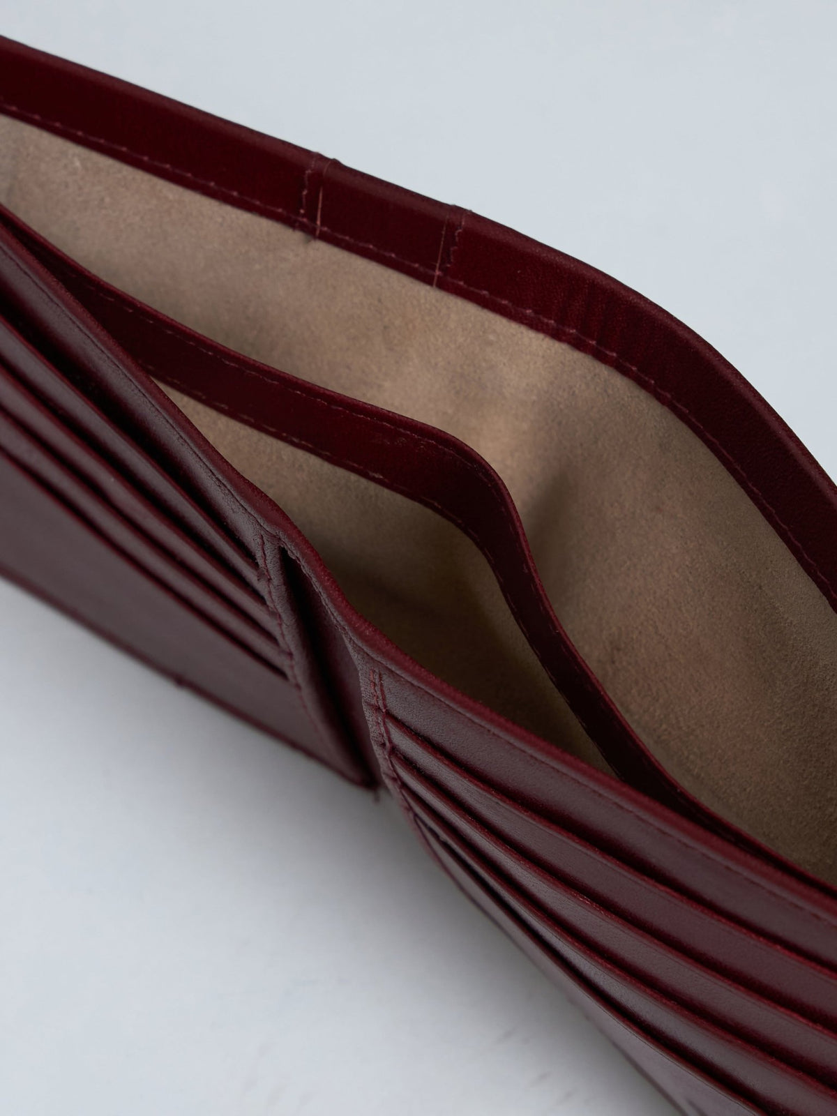 Arctic-3 - Bi-Fold Leather Wallet - Cherry Red - Espanshe