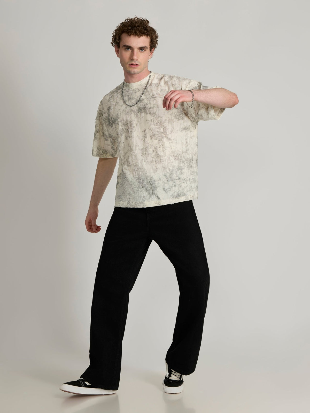 Galloway - Distressed Oversized T-Shirt - Black - Espanshe
