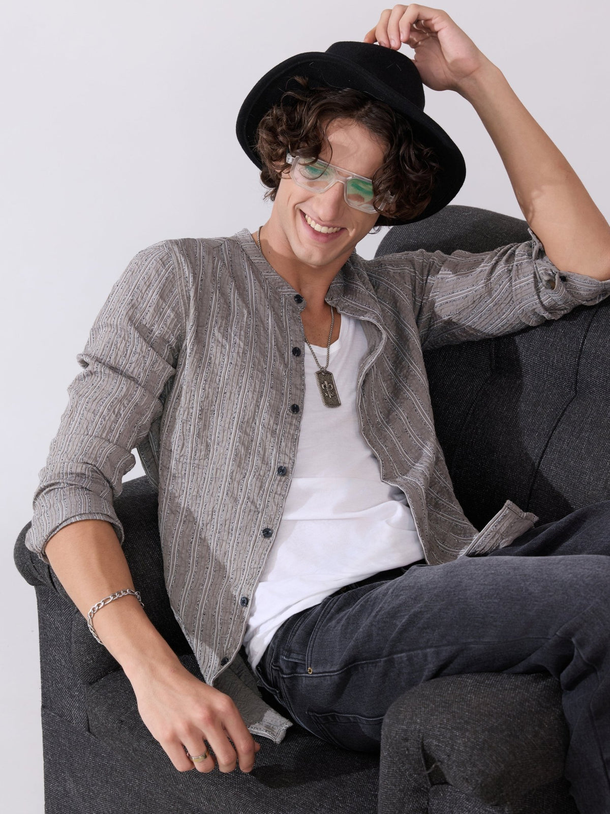 Aumena - Crinkle Pattern Striped Band Neck Shirt - Grey - Espanshe