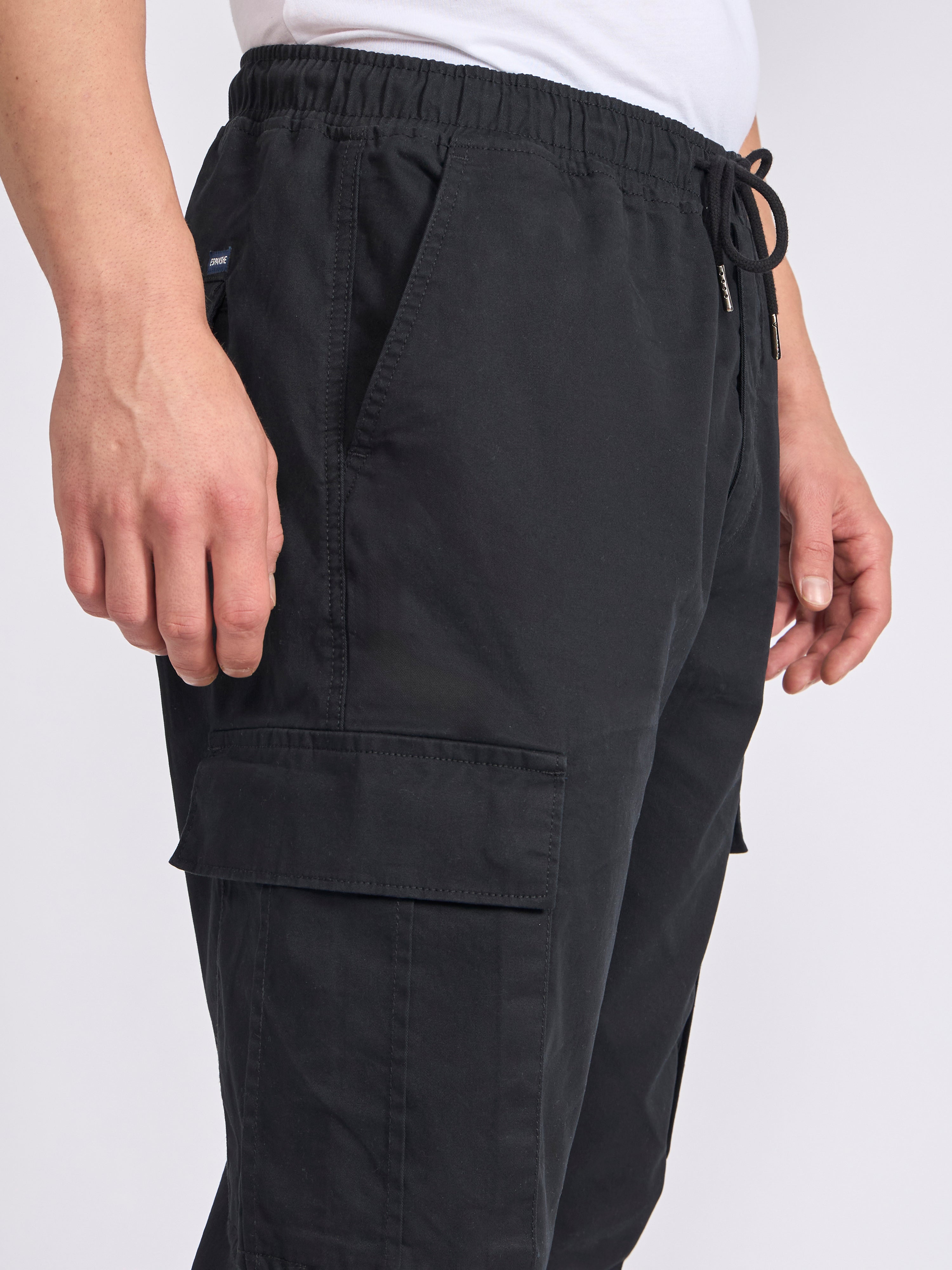 Men's jogger pant in black with elasticated drawstring