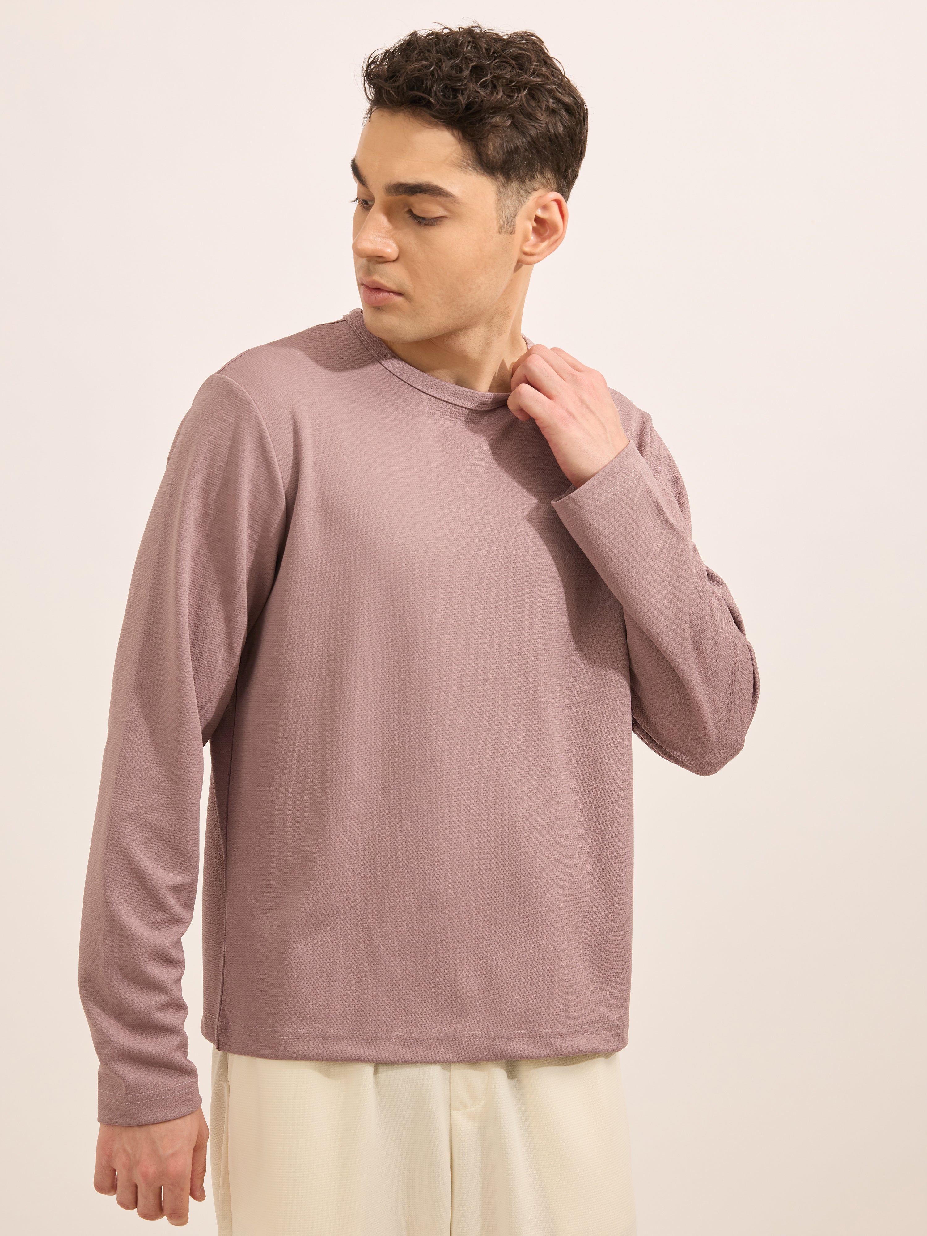 men's relaxed tshirt in lilac