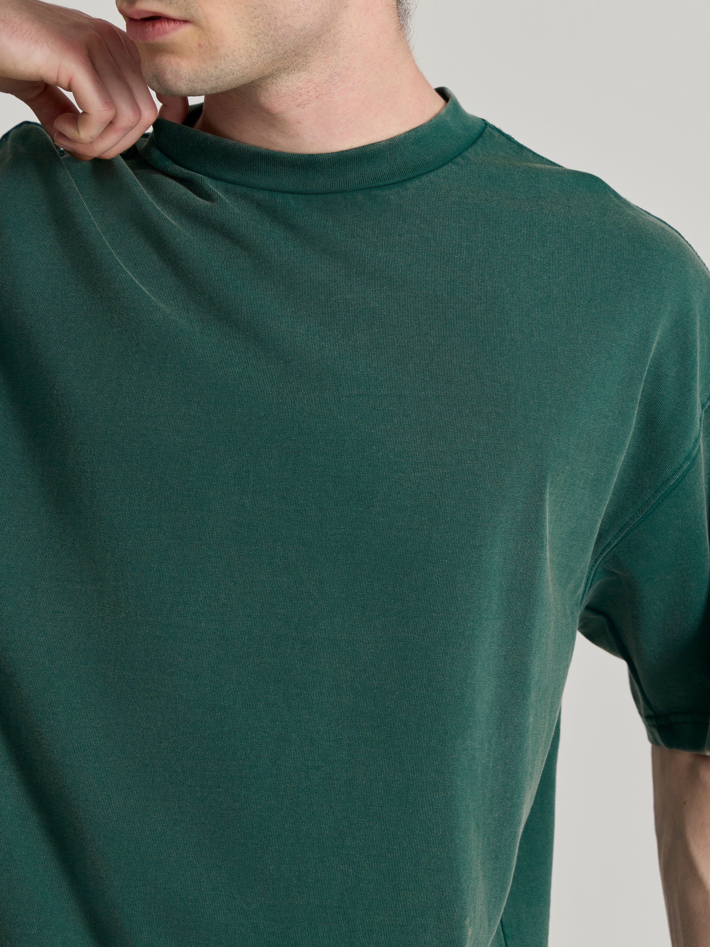Men's  Baggy T-Shirt in emarald green