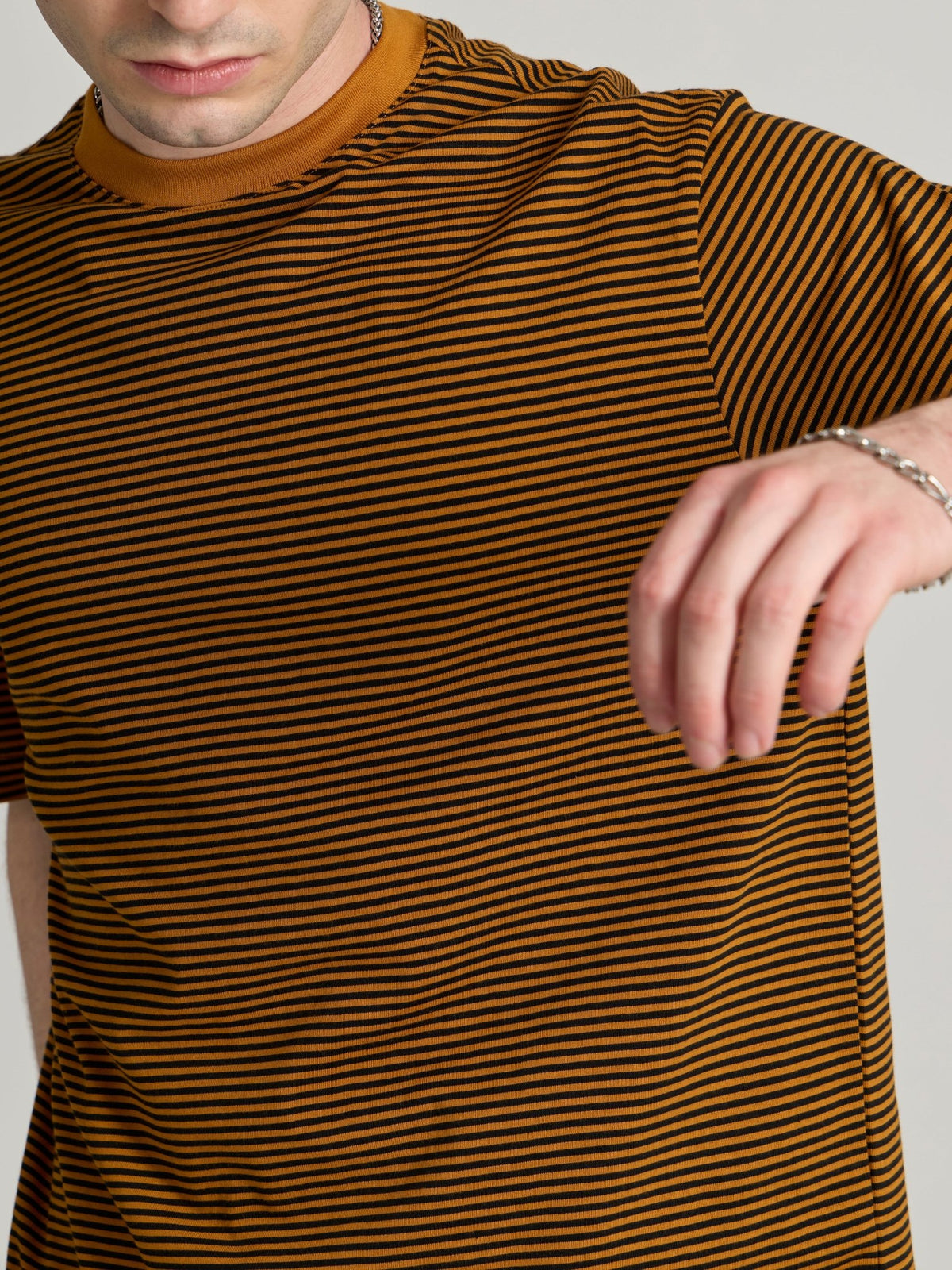 Ionathan - Striped Crew T-Shirt - Mustard Yellow - Espanshe