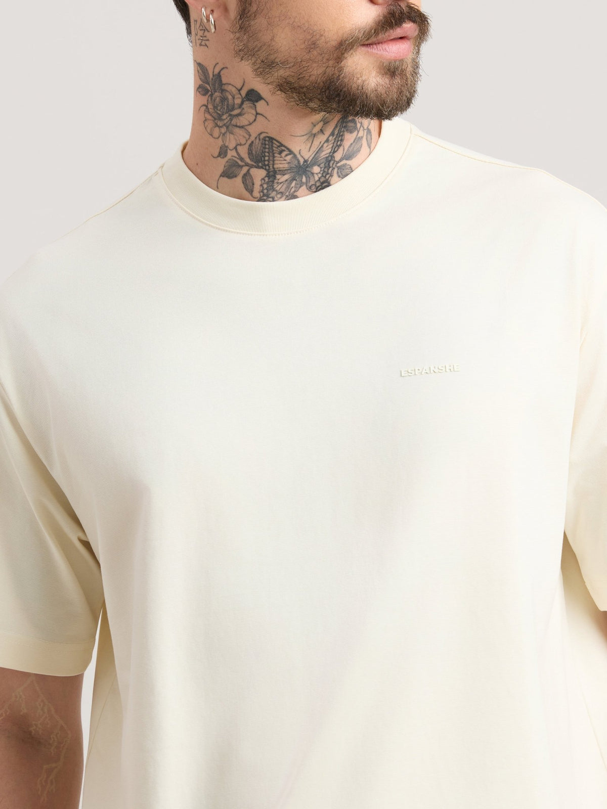 Nora - Loose Fit T-Shirt - Cream - Espanshe