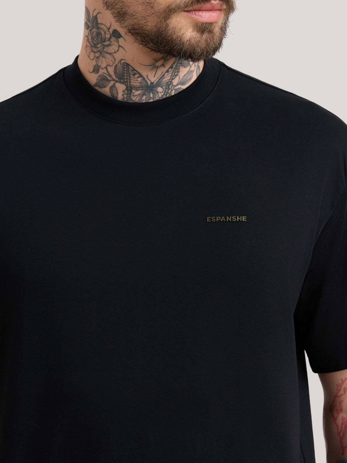 Nora - Loose Fit T-Shirt - Black - Espanshe