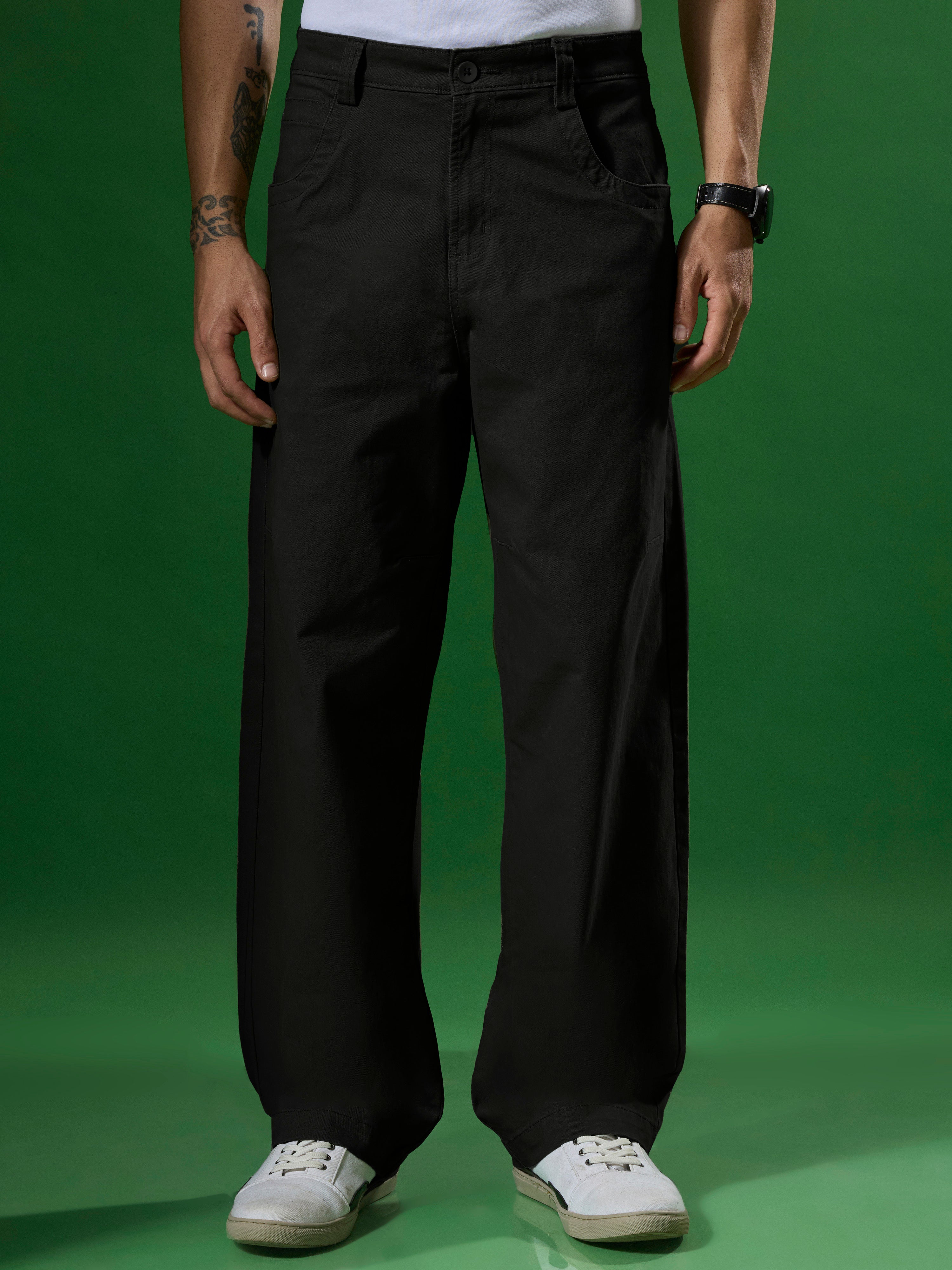  Men's Super Baggy Cargo Pant in 
black
