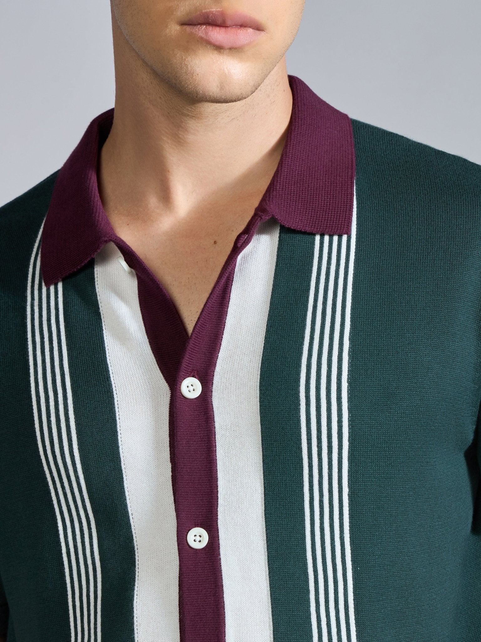 Kikeos-7 - Regular Fit Dual-Tone Retro Stripe Design Knit Polo Shirt - Green - Espanshe